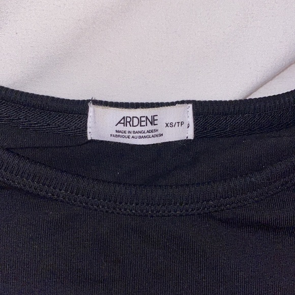 Basic black Ardene Croptop - Picture 3 of 3